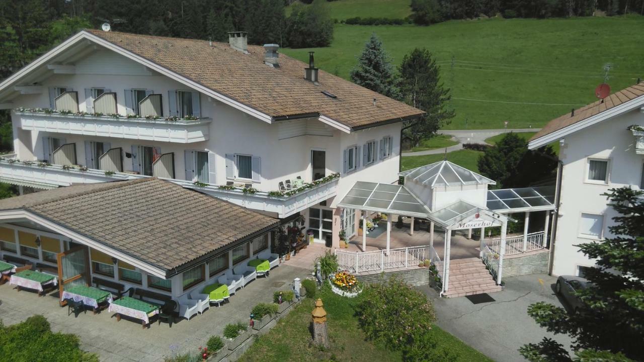 Hotel Moserhof Terento Exterior foto